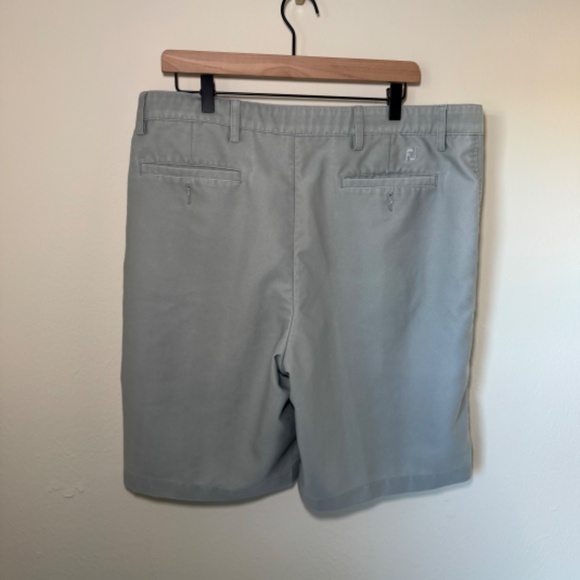 FootJoy Shorts Men's Size 38 Grey Performance Golf Chino Preppy Casual - Picture 3 of 4